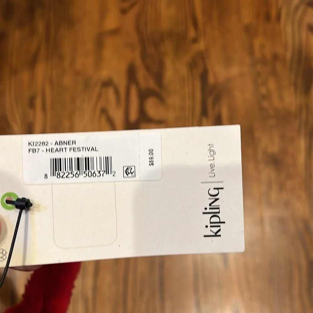 Kipling Abner Crossbody in Heart Festival Pattern NWT - Picture 5 of 7